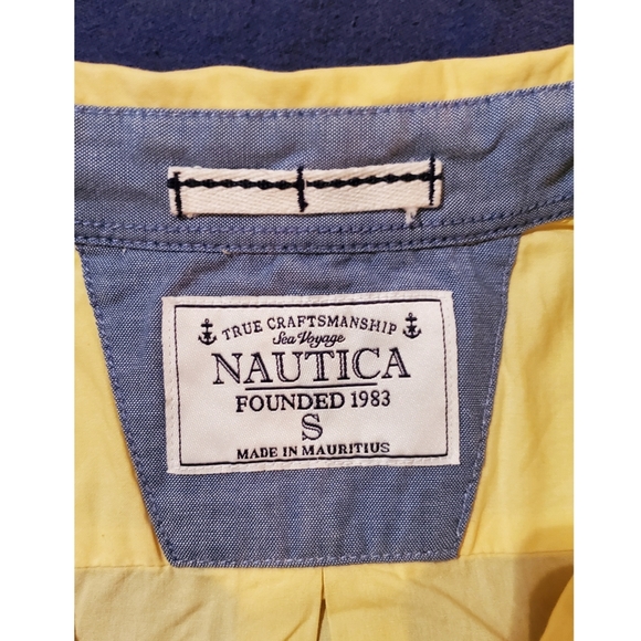 Nautica long-sleeved button-up - Picture 4 of 8